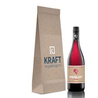 Wijnfles en zak Wijnfles en zak